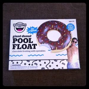 Big Mouth Toys Giant Donut Pool float - new